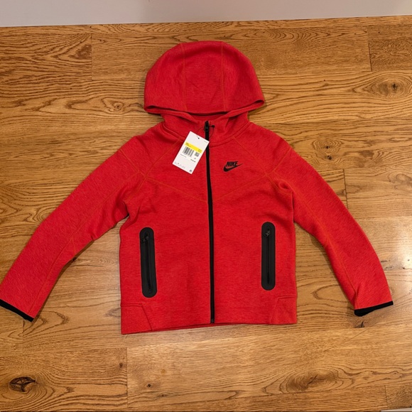 New with tags! Nike Tech fleece zip up hooded sweatshirt. Boys youth small. - Picture 1 of 8